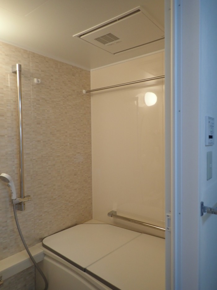 ユニットバス完成 P8230010